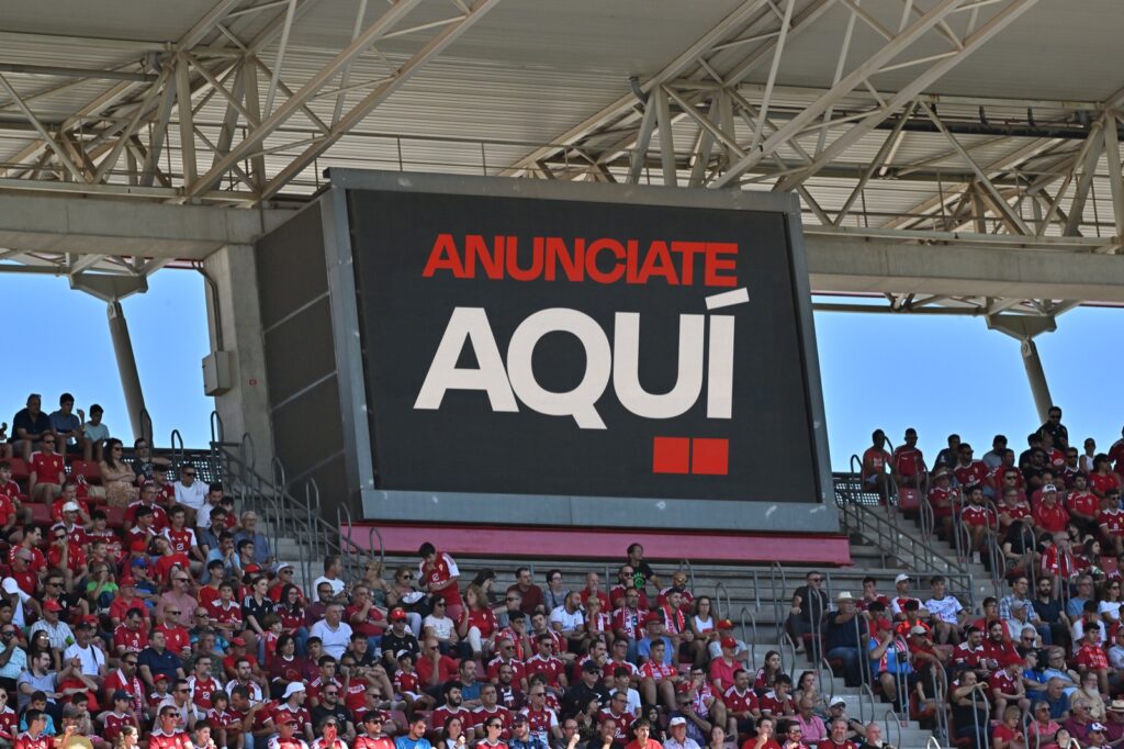 Anúnciate y forma parte del Real Murcia C.F.