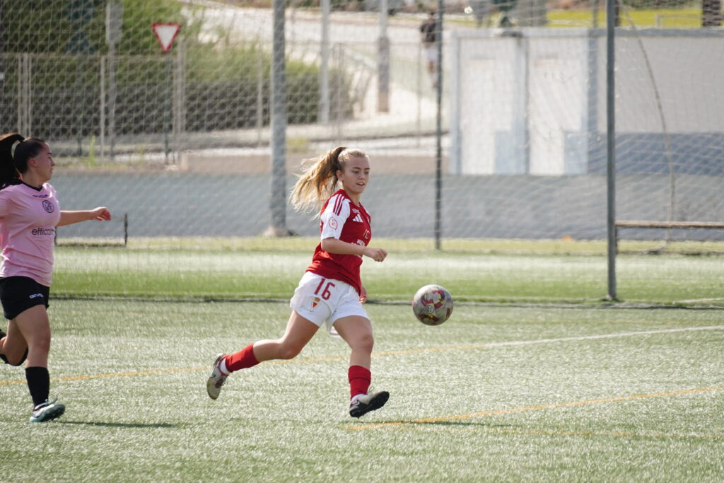 El Real Murcia Femenino recibe este sábado al líder, el Real Betis “B”