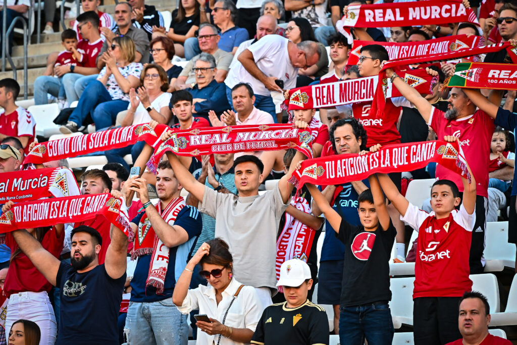 ¡Últimas entradas para nuestra afición de cara al Villarreal B – Real Murcia! Solo quedan 50 disponibles