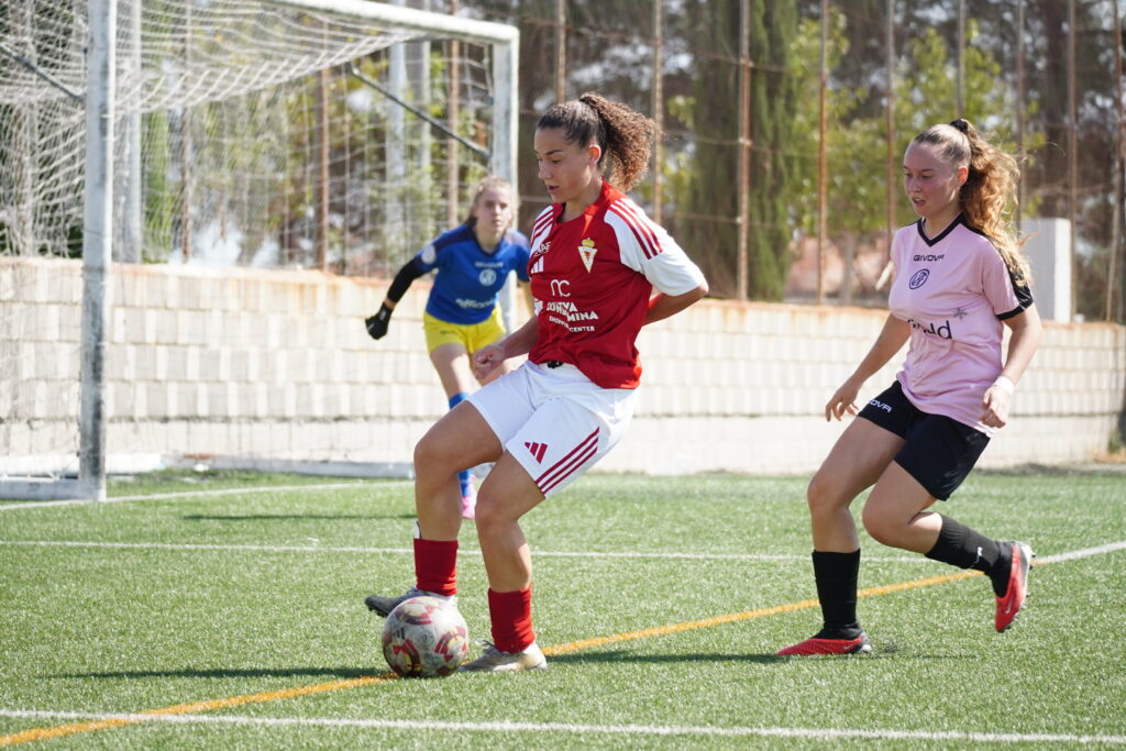 El Real Murcia Femenino se mide ante el CFF Albacete este domingo en casa