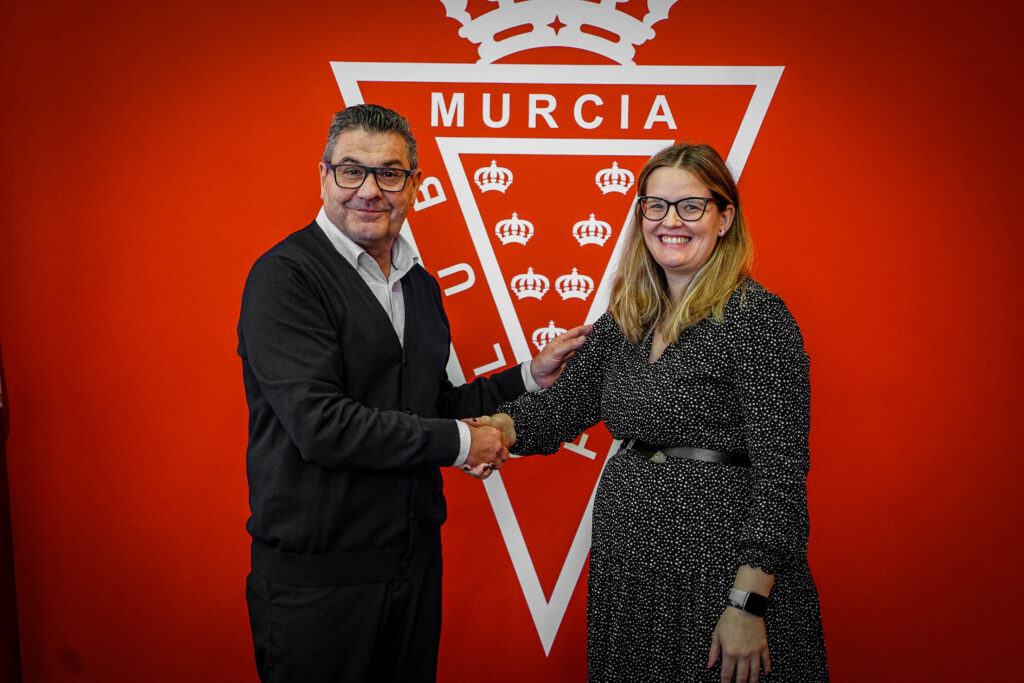 El Real Murcia y AJE Región de Murcia renuevan su colaboración una temporada más