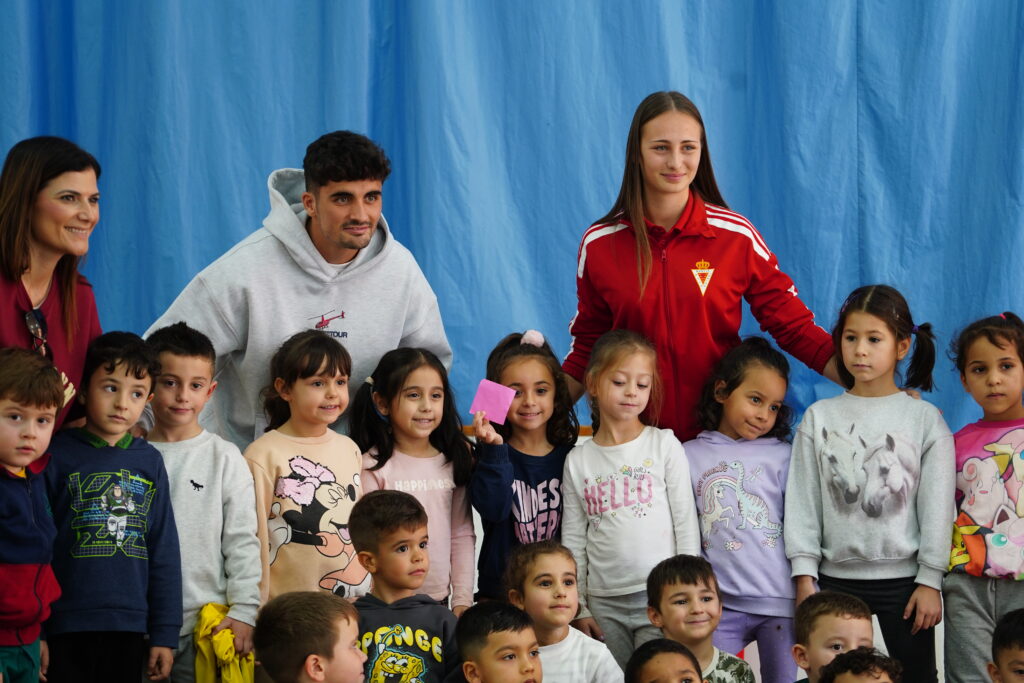 El Real Murcia visita el CEIP Río Segura de Beniel